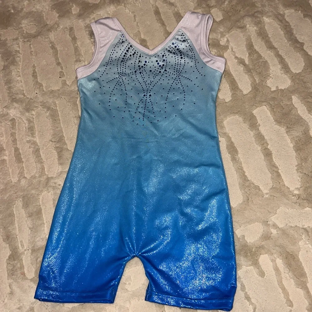 Girls gymnastics singlet blue sparkle size 130 / 8 EUC